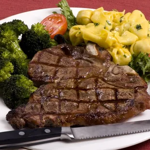 This cut reminisces the first actual Porter House that served the steak with both Filet Mignon and New York strip characteristics.