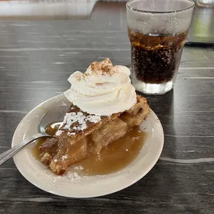 Caramel Apple Pie