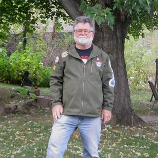 Thomas D.