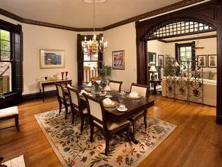 Chez Lyndon Manor