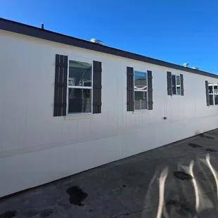 New Lot Model - #12
Champion CM2602B
2 Bedroom 2 Bath 
800 sf