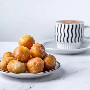 food, dough desserts, donuts