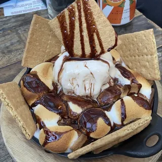 S'MORES SKILLET