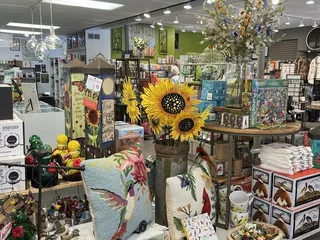 Lotus Lake Gifts & Home Decor