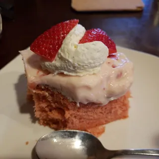 Strawberry Cake