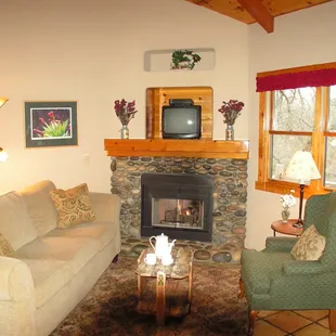 Garden Cottage living room