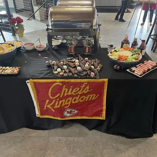 Chiefs Watch Party with former Chiefs Center, Tim Grunhard!