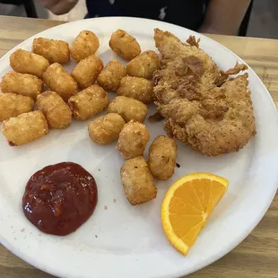 Kids chicken strip meal
