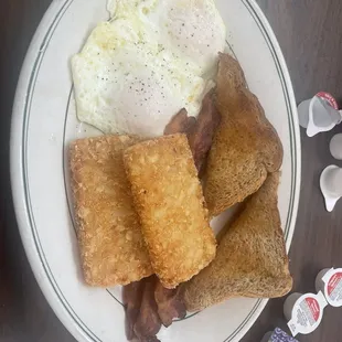 2egg breakfast with hash brown patties