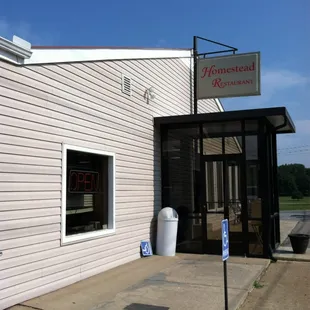 the entrance to the restaurant