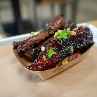 ows ribs in a basket