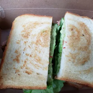 Smoked Turkey BLT Sandwich