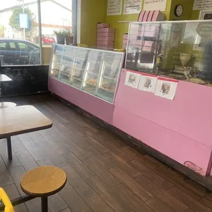 Hometown Donuts