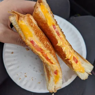 Grilled Cheese with Tomato