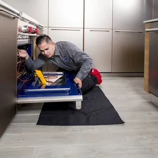 Our technicians protect your home at every turn, with shoe coverings, and tool mats.
