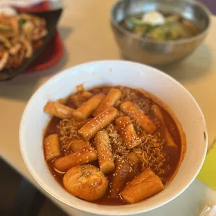 Rabboki (tteokbokki with ramen)- $15.99  IG: @ohmyono