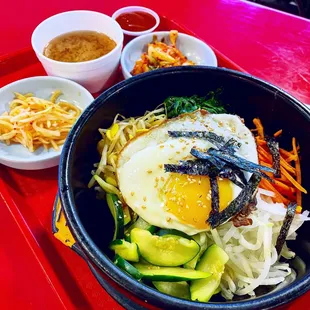 Hot stone beef bibimbap   IG: @fooddeclassified