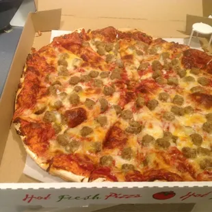 A sausage pizza.