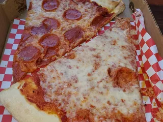 Straight From New York Pizza