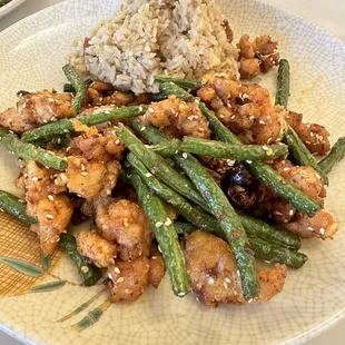 C4. Hometown Hot Chicken lunch