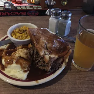 Roast Beef Special (and a beer)