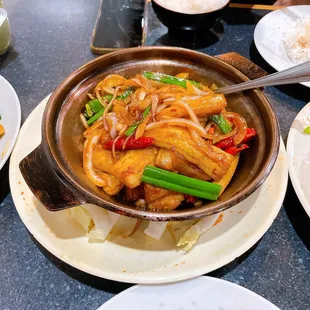 Stir fried clay pot eggplant (鱼香茄子煲).