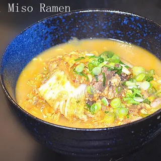 R6. Kimchi Miso Ramen