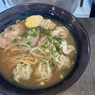 R16. Wonton Ramen