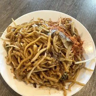 19. Chicken Yakisoba