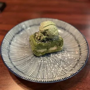 Green tea cake and green tea ice cream