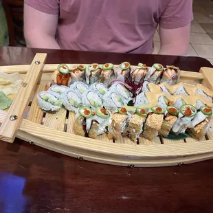 Rock Rockstar Roll, California Roll, Louisiana Roll, Vikings Roll