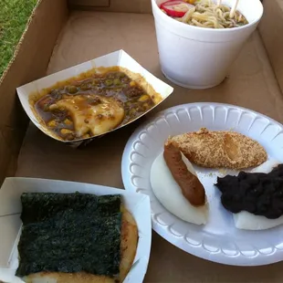 Curry mochi, yaki mochi, peanut butter, kinako and azuki bean mochi