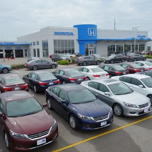 Honda of Lincoln Dealership