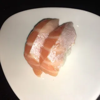 Salmon Toro