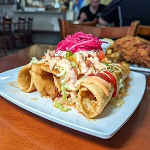 tacos Hondurenos (crispy) $13