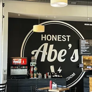 Honest abe&apos;s wall