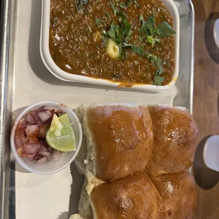 Bhaji Pav with Cashew