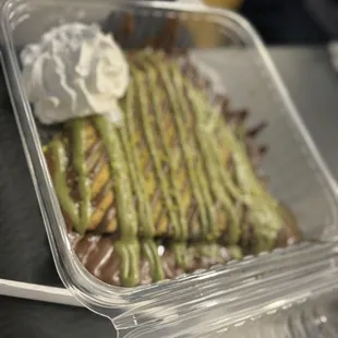 Pistachio Crepe