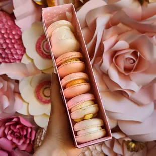 the prettiest and tastiest macarons!