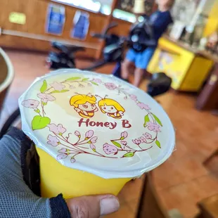 mango smoothie - very refreshing!