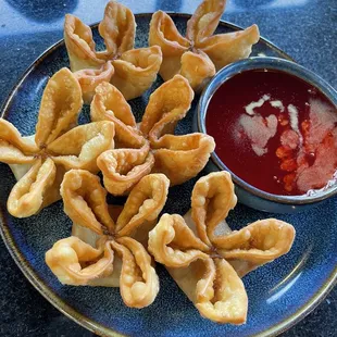 Spicy crab wonton