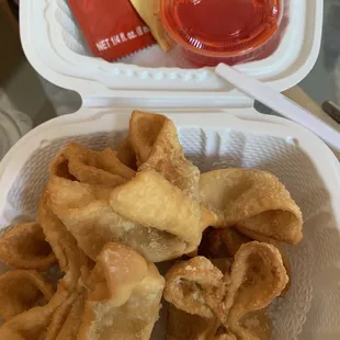 Cheese Wontons (6pcs)