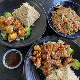 Sesame scallops and fried rice, sesame chicken and chicken lo mein