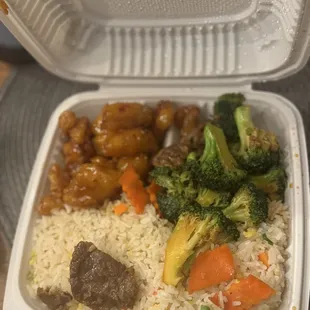 Fried rice, Sesame Chickensesame and Beef with Broccolibeef