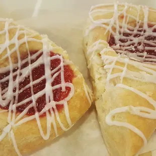 Been awhile, bought 4 Strawberry Scones ($2.75 each, 6/19/22)