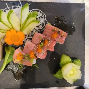 Supreme Toro roll