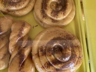 Honey Bee Donuts