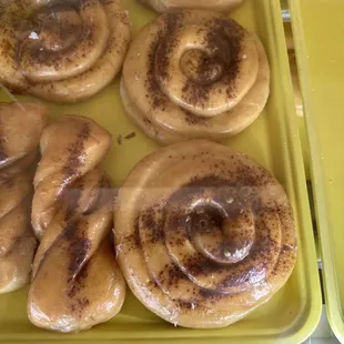Honey Bee Donuts