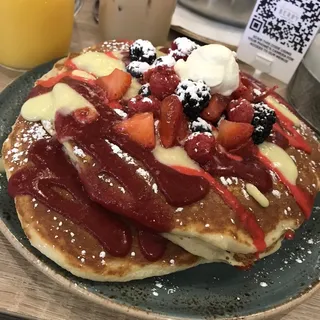 Signature Honeyberry Crepe