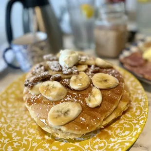 Honey Berry Pancakes and Cafe